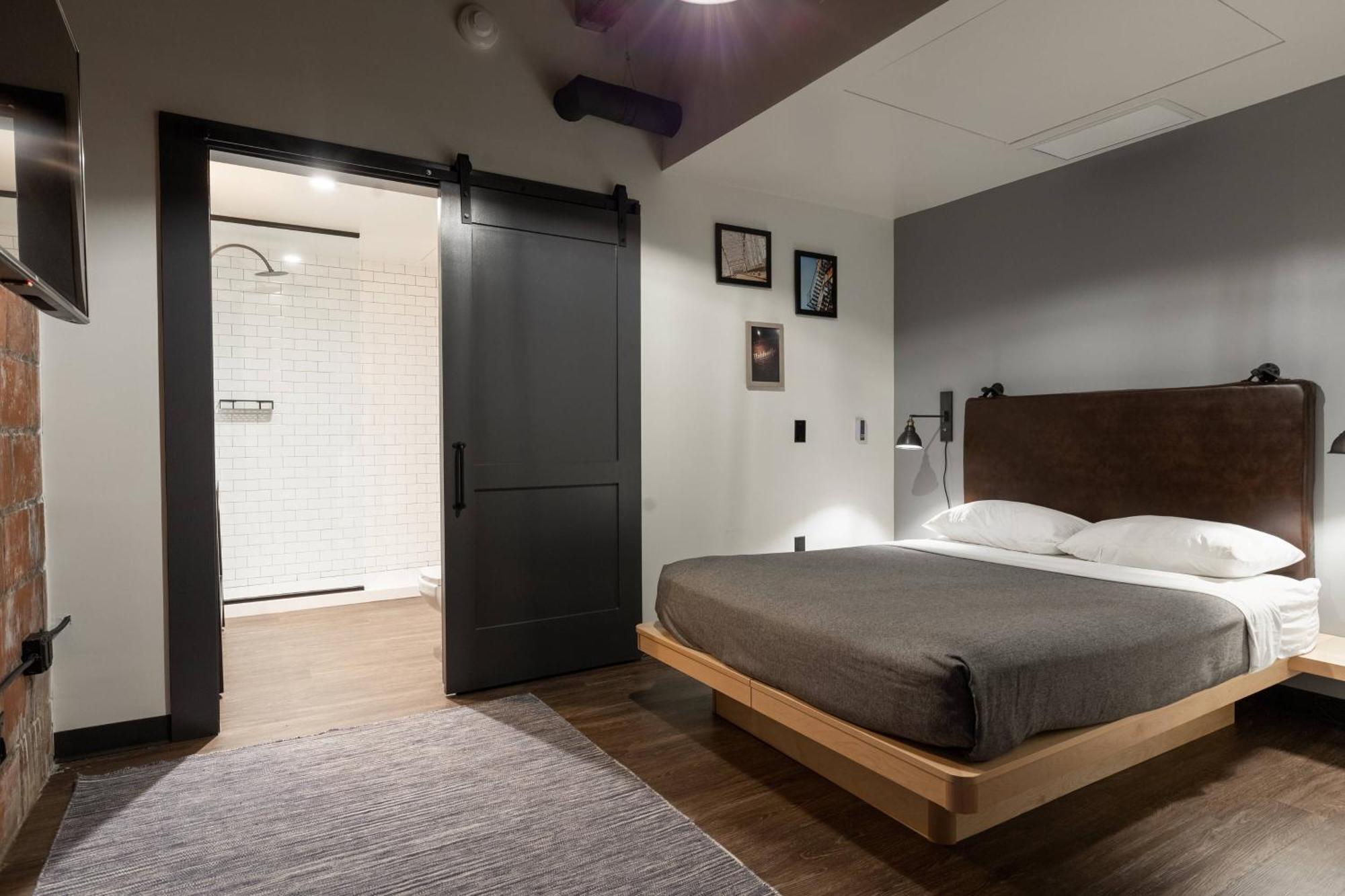 Moxy Nashville Downtown Экстерьер фото
